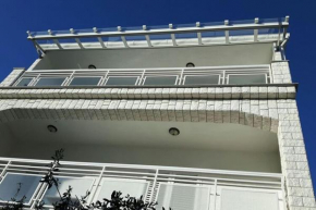 Apartments Adelheid, Biograd